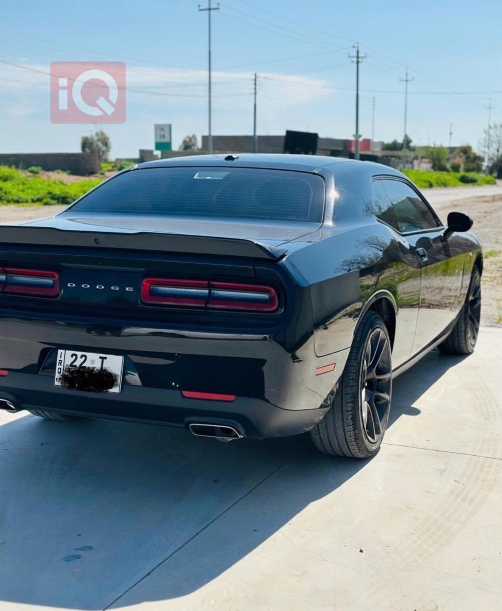Dodge Challenger